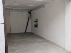 Pronájem garáže, Kladno - Rozdělov, Bří Rybářů, 15 m2