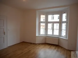 Prodej bytu 3+1, Praha - Žižkov, Koldínova, 86 m2