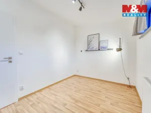 Pronájem bytu 2+kk, Plzeň, České údolí, 37 m2