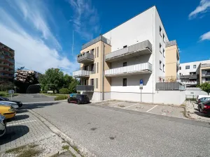 Pronájem garážového stání, Olomouc, Stupkova, 15 m2