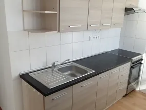 Prodej bytu 3+1, Chrast, U Pošty, 62 m2