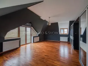 Prodej rodinného domu, Klínec, 345 m2