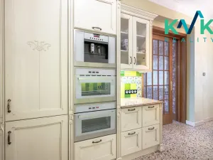 Prodej bytu 6+kk a větší, Karlovy Vary, U Imperiálu, 252 m2