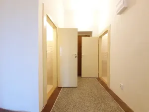 Pronájem bytu 2+kk, Praha - Nusle, náměstí Hrdinů, 50 m2