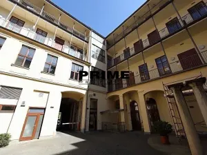 Pronájem kanceláře, Praha - Smíchov, Štefánikova, 75 m2