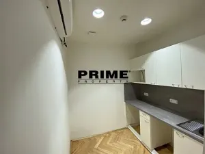 Pronájem kanceláře, Praha - Nové Město, Soukenická, 136 m2