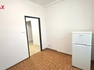 Pronájem bytu 2+1, Ostrava - Poruba, Nálepkovo náměstí, 55 m2