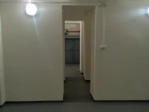 Pronájem skladu, Praha - Bubeneč, Šestidomí, 41 m2