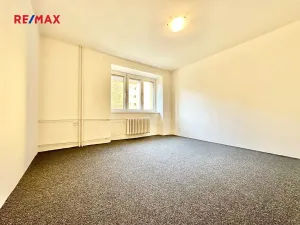 Pronájem bytu 2+1, Pardubice, Čs. armády, 60 m2