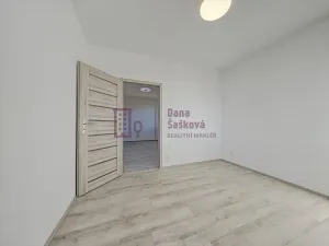 Prodej bytu 3+1, Jindřichův Hradec, Jakubská, 68 m2