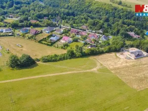 Prodej pozemku pro bydlení, Lipina, 1058 m2