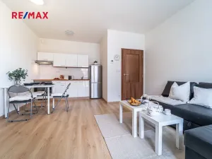 Pronájem bytu 2+kk, Brno, Listnatá, 45 m2