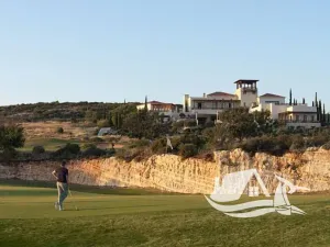 Prodej bytu 2+kk, Pafos, Kypr, 65 m2