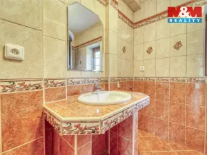 Prodej rodinného domu, Zlatá Koruna, 154 m2