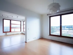 Pronájem bytu 2+kk, Praha - Vysočany, Jana Přibíka, 59 m2