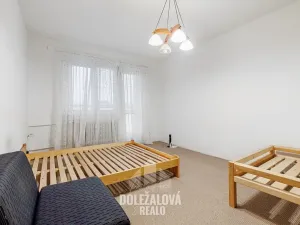 Pronájem bytu 1+1, Jihlava, U Hřbitova, 42 m2