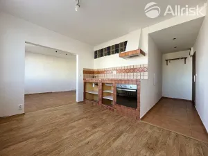 Prodej bytu 2+1, Vyškov, Puškinova, 58 m2