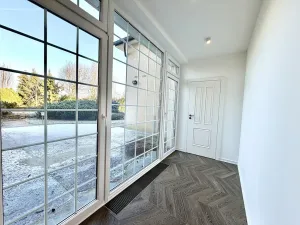 Pronájem rodinného domu, Jesenice - Zdiměřice, Skřivanová, 345 m2