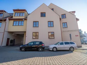 Prodej bytu 1+kk, Beroun, Náměstí Joachima Barranda, 42 m2