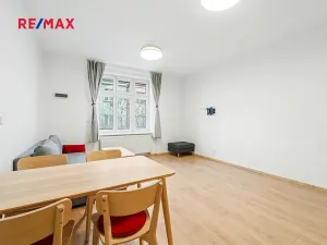 Pronájem bytu 2+1, Praha - Žižkov, Hartigova, 56 m2