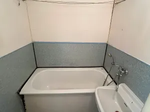 Prodej bytu 2+1, Opava, Olomoucká, 49 m2