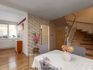 Prodej rodinného domu, Horoušany, Na Svahu, 133 m2