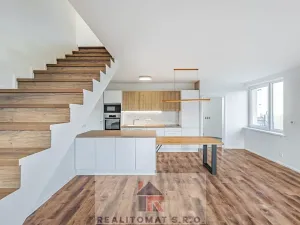 Prodej bytu 4+kk, Horoušany, Rubínová, 92 m2