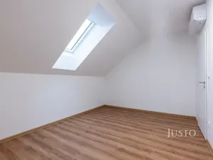Pronájem bytu 3+kk, Staré Město, Hradišťská, 76 m2