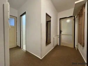 Pronájem bytu 2+1, Kolín, Bachmačská, 50 m2