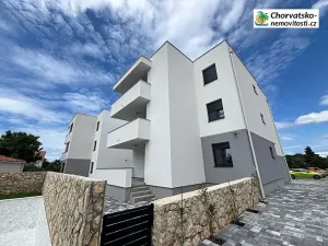 Prodej bytu 3+1, Novalja, Chorvatsko, 59 m2