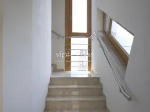 Pronájem bytu 4+1, Praha - Smíchov, Nad Palatou, 181 m2