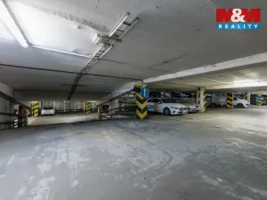 Prodej garážového stání, Praha - Krč, Štúrova, 15 m2