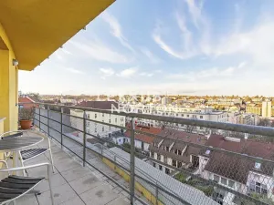 Pronájem bytu 3+kk, Praha - Břevnov, Šlikova, 100 m2