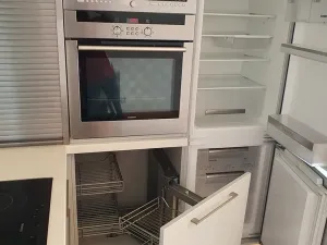 Pronájem bytu 1+kk, Praha - Modřany, Spinozova, 38 m2