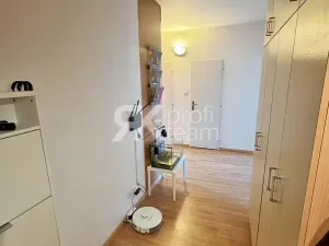 Pronájem bytu 2+1, Opava, 65 m2