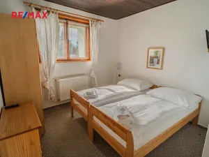 Prodej ubytování, Světlá pod Ještědem, 523 m2