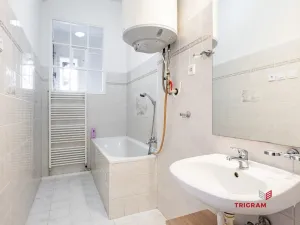 Pronájem bytu 3+1, Hradec Králové, Ulrichovo náměstí, 101 m2