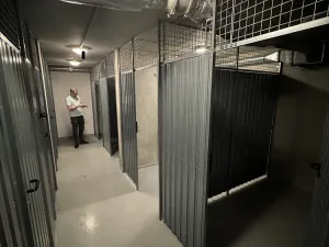 Pronájem skladu, Praha - Vršovice, Altajská, 3 m2