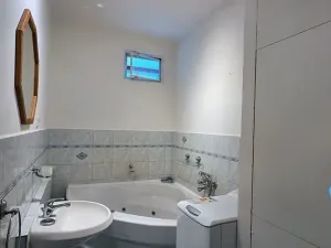 Pronájem bytu 2+1, Olomouc, Heyrovského, 58 m2