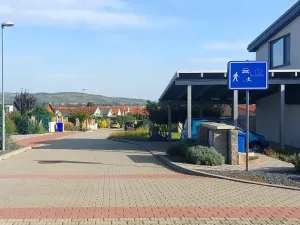 Prodej pozemku pro bydlení, Hrušovany u Brna, Pod Střediskem, 908 m2