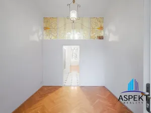 Pronájem bytu 2+1, Praha - Vinohrady, Lužická, 66 m2