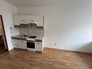 Pronájem bytu 2+kk, Jeseník, Masarykovo nám., 39 m2