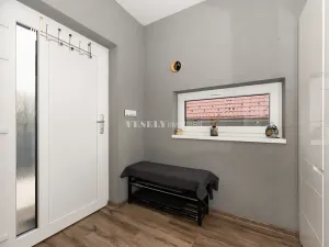 Prodej rodinného domu, Hvozdnice, 146 m2