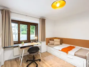 Prodej vícegeneračního domu, Lobeč, 340 m2