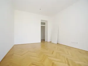 Pronájem bytu 3+kk, Praha - Vinohrady, Římská, 85 m2