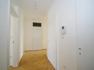 Pronájem bytu 3+kk, Praha - Vinohrady, Římská, 85 m2