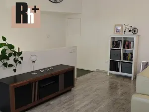 Prodej obchodního prostoru, Ostrava, Sokolská třída, 142 m2