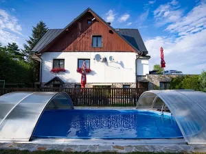 Prodej rodinného domu, Strážné, 450 m2