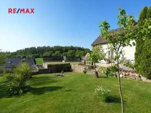 Prodej kanceláře, Lomnice, 298 m2