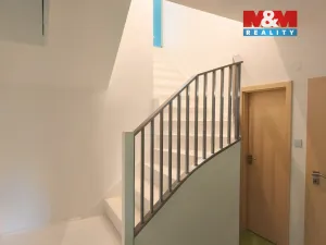 Pronájem bytu 3+1, Ostrava - Poruba, nábřeží Svazu protifašistických bojovníků, 90 m2
